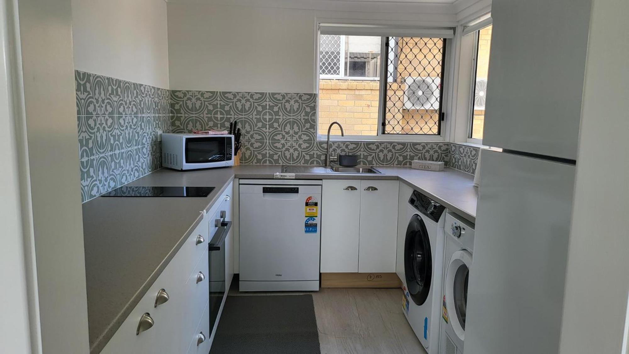 Husky 19 Beautifully Appointed Apartments - Great Location - In The Heart Of Husky Huskisson Exteriör bild